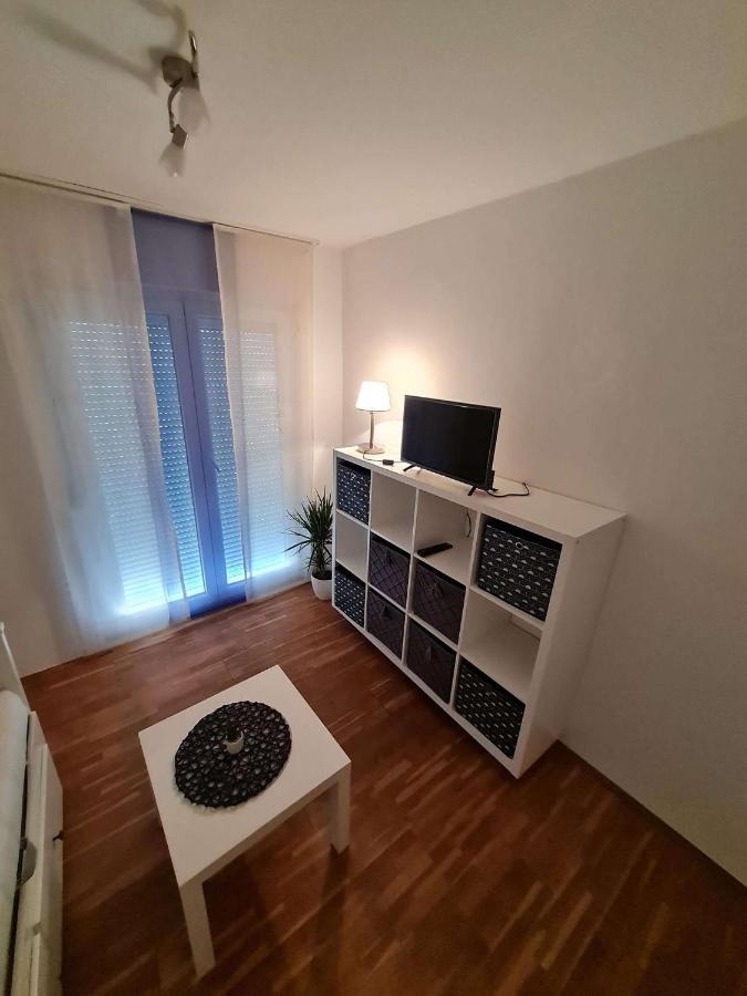 Apartmani Lovre I Zara Zadar Exterior foto
